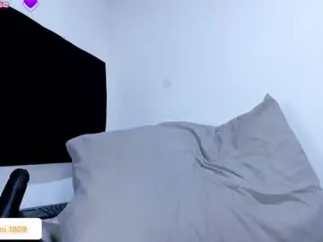 Chaturbate Live Sex of nahomii_acosta