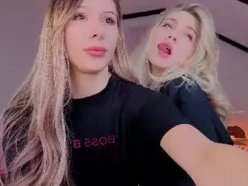 Chaturbate Live Sex Cam of pinkadele