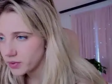 Chaturbate Live Sex Cam of pinkadele