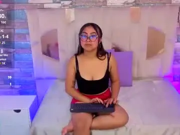 Chaturbate Live Sex of amhira_tay