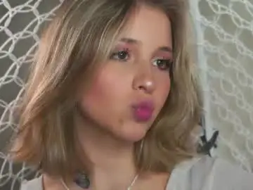 Chaturbate Sex Cam of ceceliapidcock
