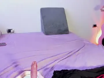 Chaturbate Sex Cam of emy_xdy