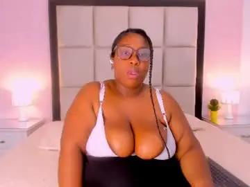Chaturbate Adult Video Chat of treisyvixen