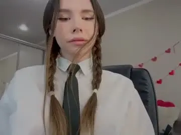 Chaturbate Live Sex Cam of your_tender_doll