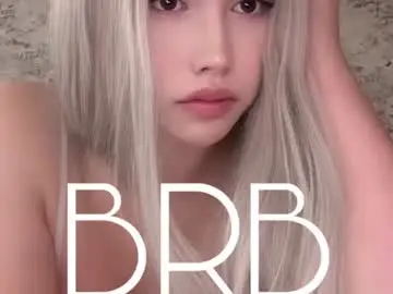 Chaturbate Live Sex Cam of your_tender_doll
