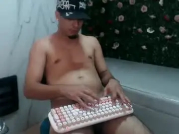 Chaturbate Watch Live Sex Cams of cam_xman