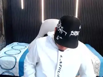 Chaturbate Live Sex Cam of cam_xman