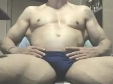 Chaturbate Free Porn Cam of carin_the_body