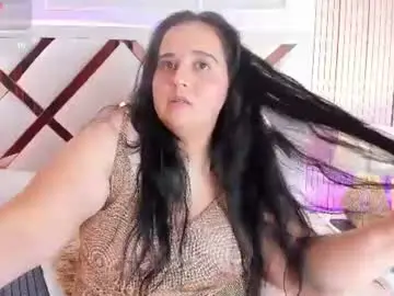 Chaturbate Live Porn of milacurvy_