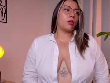 Chaturbate Live Sex Cam of zara_nova