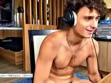 Chaturbate Live Sex of atreyon