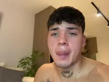 Chaturbate Live Sex Cam of iron_tous