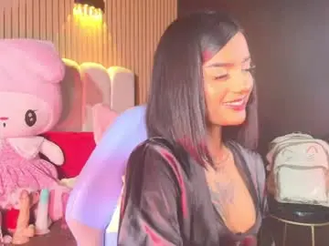 Chaturbate Live Sex Cam of milu_carbajal_x
