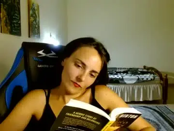 Chaturbate Sex Cam of sexyemma09