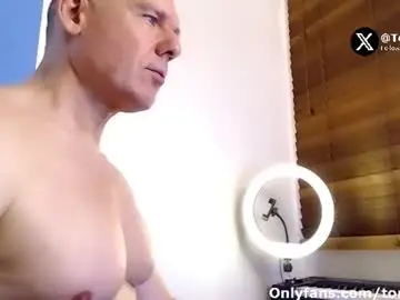 Chaturbate Watch Live Sex Cams of tomfoxcam