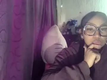 Chaturbate Live Sex Cam of astarielle_draven