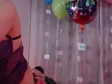 Chaturbate Sex Cam of elly_uwuw