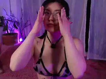 Chaturbate Adult Webcam of elly_uwuw