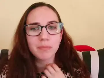 Chaturbate Free Porn Cam of emilyhotflirt