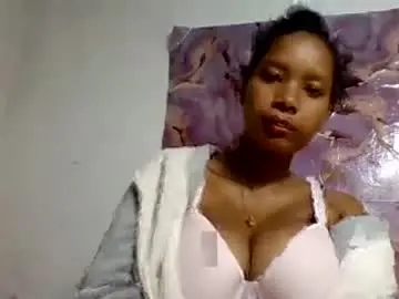 Chaturbate Live Sex Cam of julianah93