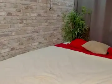 Chaturbate Sex Cam of kiki_peach