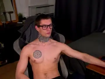 Chaturbate Live Sex Cam of asher_88