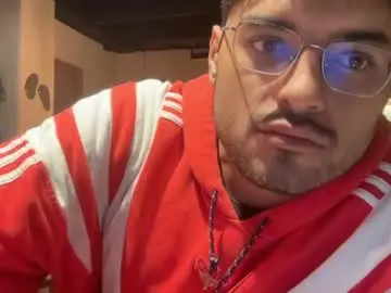 Chaturbate Free Porn Cam of bdever7