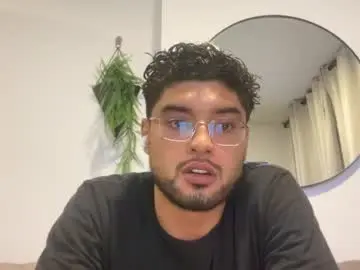 Chaturbate Adult Video Chat of bdever7