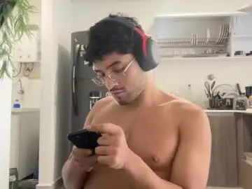 Chaturbate Live Sex Cam of bdever7
