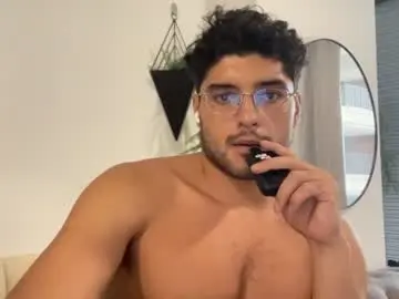 Chaturbate Free Live Porn of bdever7