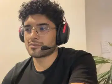 Chaturbate Private Sex Chat of bdever7