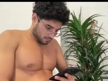 Chaturbate Best live sex cam show of bdever7
