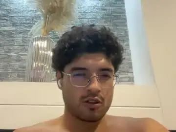 Chaturbate Free Live Porn of bdever7
