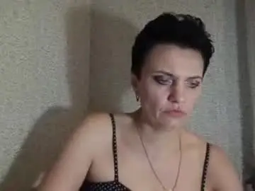 Chaturbate Sex Chat of hotmamaqueen234