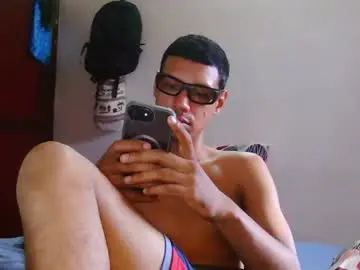 Chaturbate Sex Chat of master_cospi96