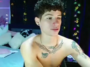 Chaturbate Live Sex Cam of matiaagt