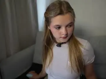 Chaturbate Nude Webcam of _tenderpassion_