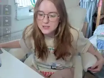 Chaturbate Live Sex Cam of cutiepiealice