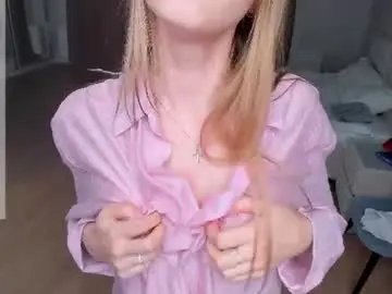 Chaturbate Best live sex cam show of capricemarileen