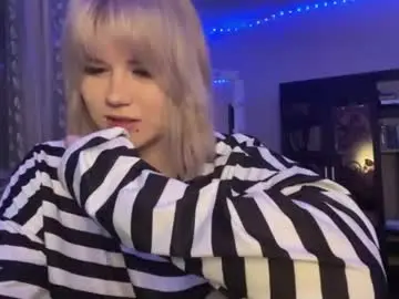 Chaturbate Adult Webcams of hellokinki