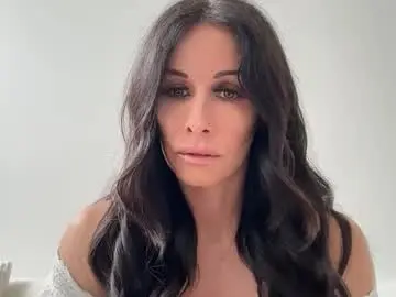 Chaturbate Live Porn of karolynn_fitness