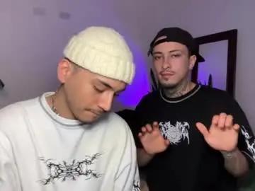 Chaturbate Free Porn Cam of noah_and_steven