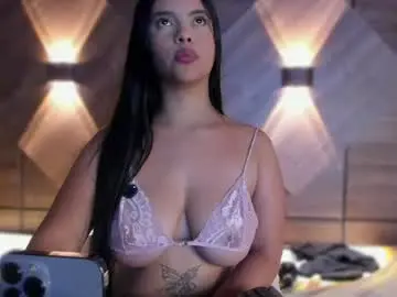 Chaturbate Sex Cam of lara_petit