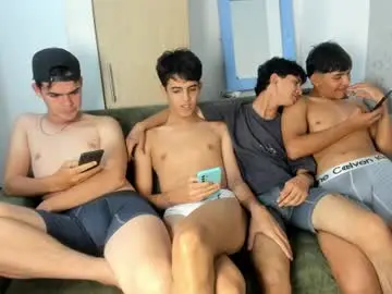 Chaturbate Live Porn of pelusos_mens
