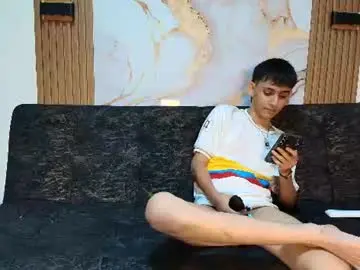 Chaturbate Sex Chat of pelusos_mens