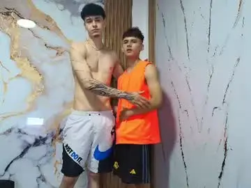 Chaturbate Live Sex of pelusos_mens