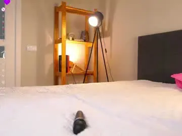 Chaturbate Free Live Porn of silk_riddle
