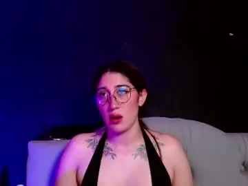 Chaturbate Best live sex cam show of snow_baall