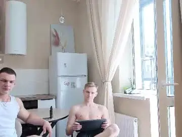 Chaturbate Adult Webcam of holiday_boys