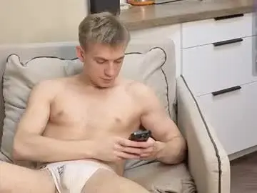Chaturbate Free Porn Cam of holiday_boys